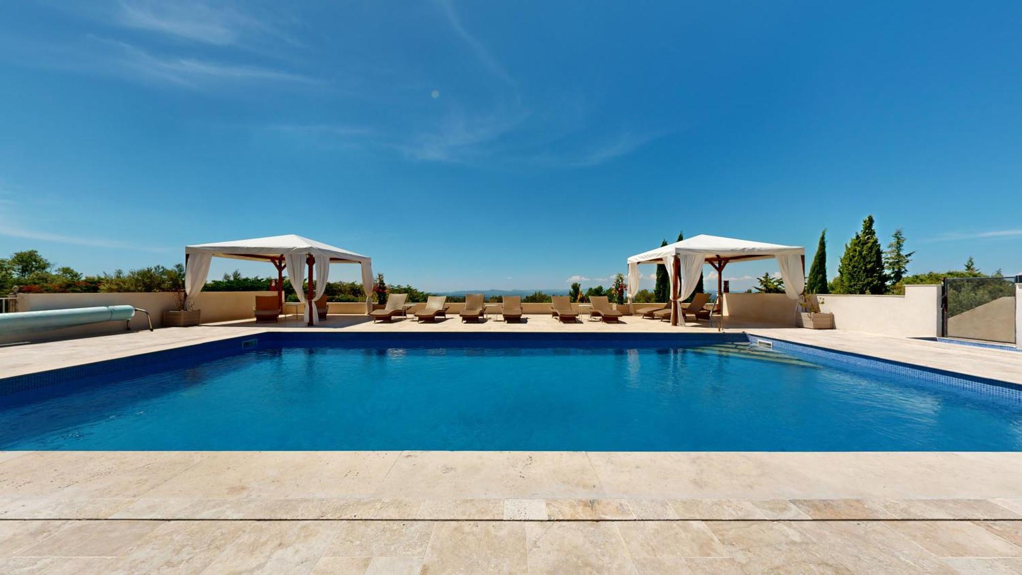 טורטור La Petite Auberge מראה חיצוני תמונה